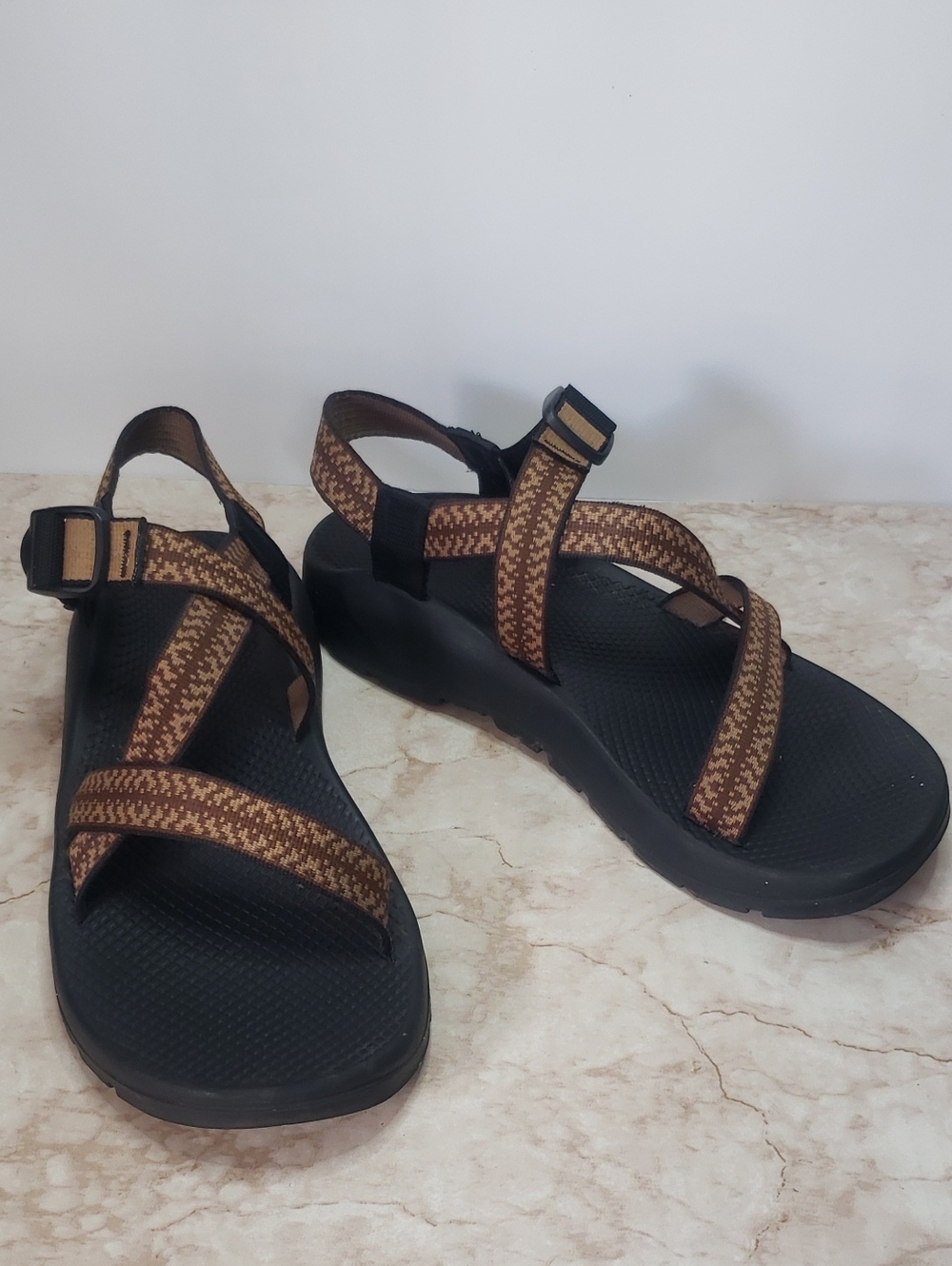 Chaco Brown Mens Strappy Sports Sandals Size 12